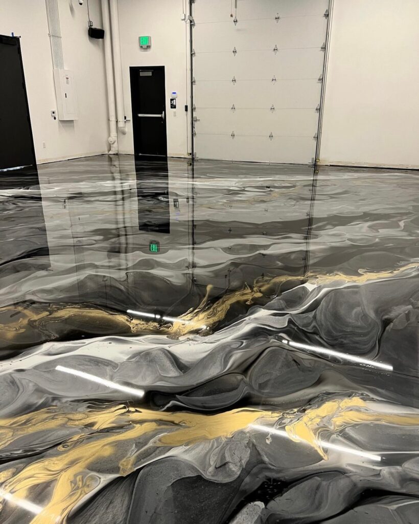 Epoxee Metallic System with gold accent