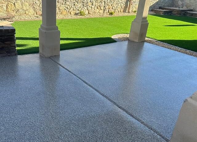 Outdoor patio flake concrete coating El Paso by Epoxee