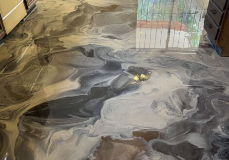 Bronze Metallic Epoxy Sunroom Floor installed by Epoxee in El Paso, TX