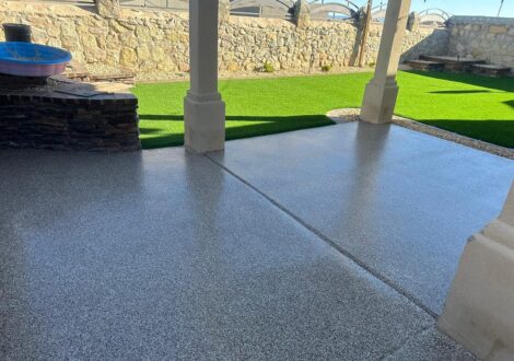 Flake Epoxy Covered Patio installed by Epoxee in El Paso, TX
