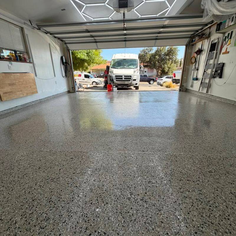 Flake system, color Cabin Fever — Epoxee El Paso
