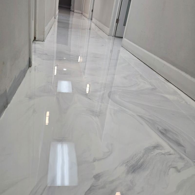 Seamless metallic, 1,300 sq ft — Epoxee El Paso